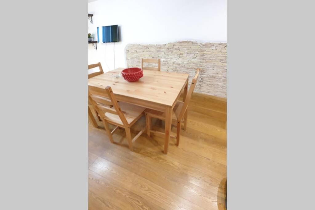 Dimora Maqueda Apartment Palermo Luaran gambar